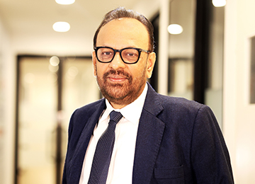 Mr Suresh Mahalingam